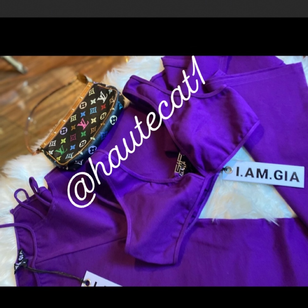 SOLD😈😈LuCid Set By I.AM.GIA - Picture 7 of 8